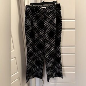 Women’s wide leg plaid dress pants XL